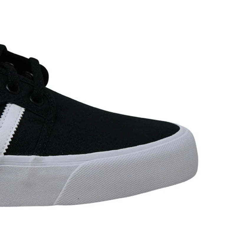 SLY XT